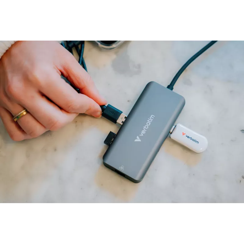 Hub multiportas Verbatim USB-C Essentials 6 portas: RJ45, HDMI, USB-C PD, 3 x USB-A 3.2 Gen 1