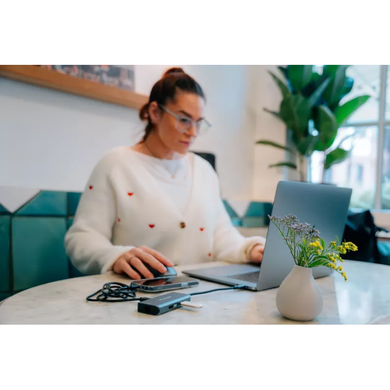 Hub multiportas Verbatim USB-C Essentials 6 portas: RJ45, HDMI, USB-C PD, 3 x USB-A 3.2 Gen 1