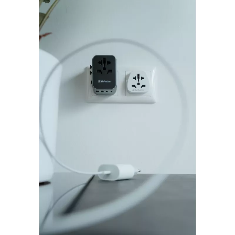 Adaptador de fonte de alimentação Verbatim 49545 universal