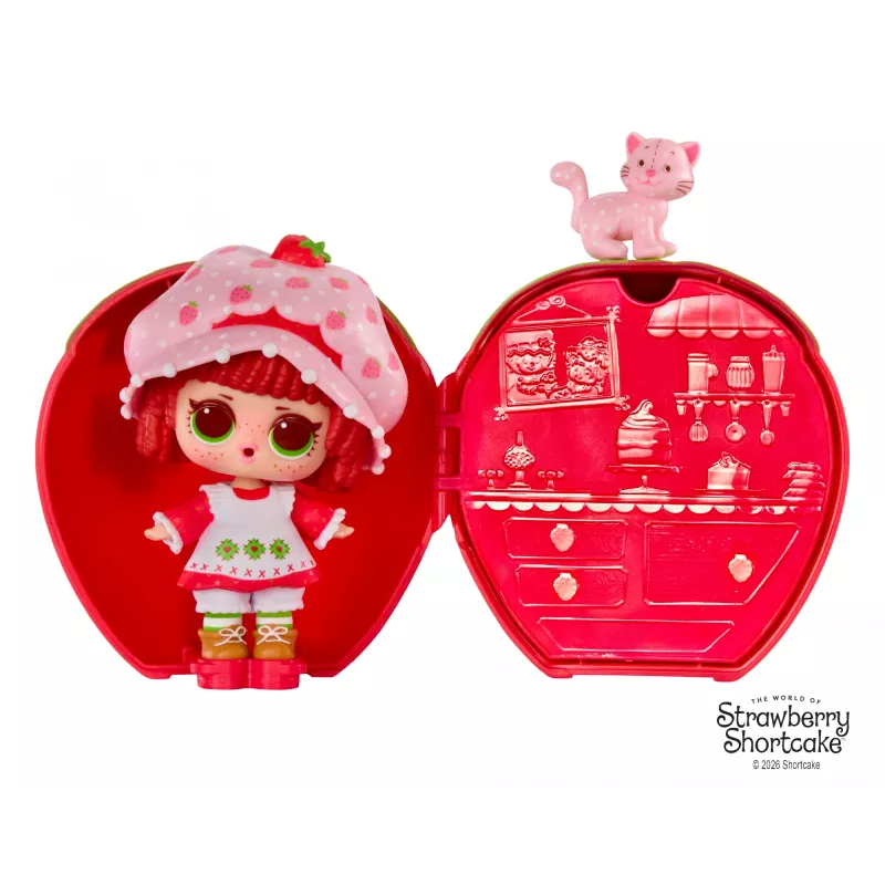 L.O.L. Surprise loves Strawberry Shortcake Tots