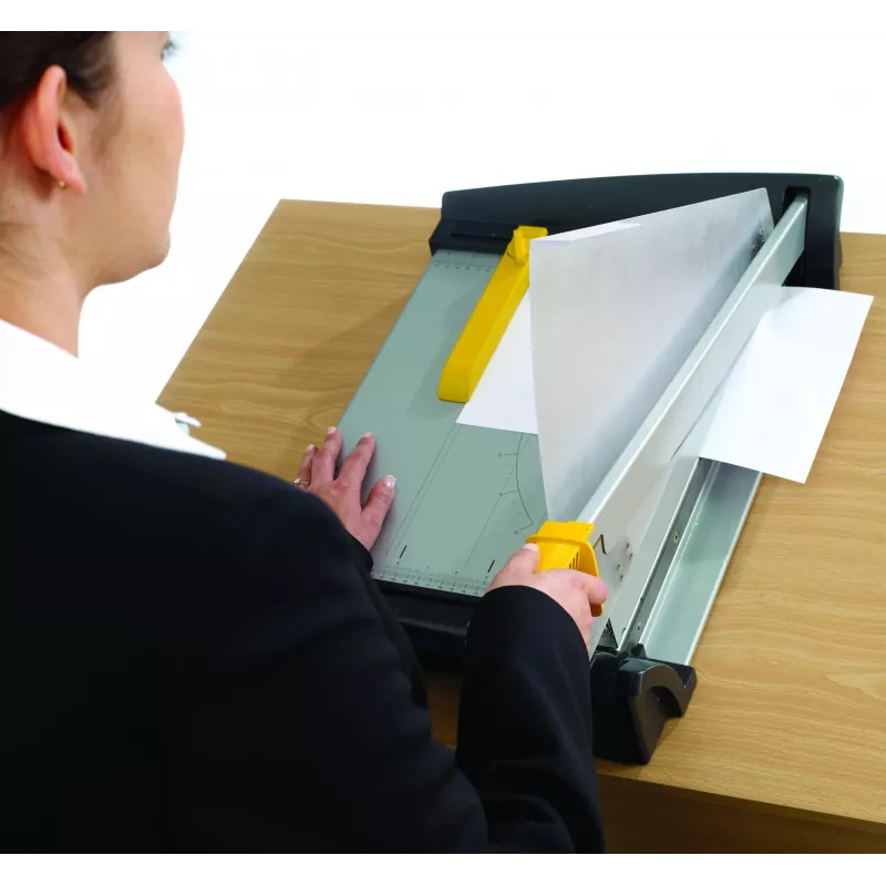 Cortador de papel Fellowes Plasma A3/180 – comprimento de corte 46 cm, capacidade 40 folhas, grafite/prateado/amarelo