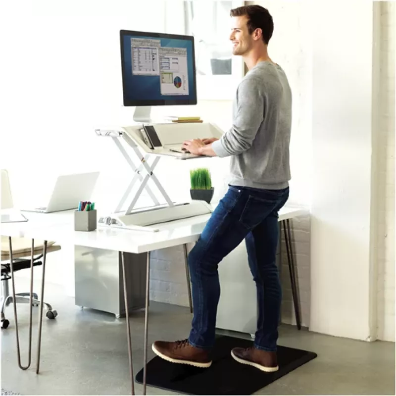 Fellowes tapete de pé antifadiga – ActiveFusion tapete ergonómico para secretária sentado-em pé para uso em ambiente de trabalho ou doméstico – A8,9 x L95,5 x P61 cm – preto