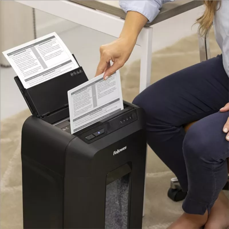 Destruidora de documentos Fellowes AutoMax 90M micro-corte Preto