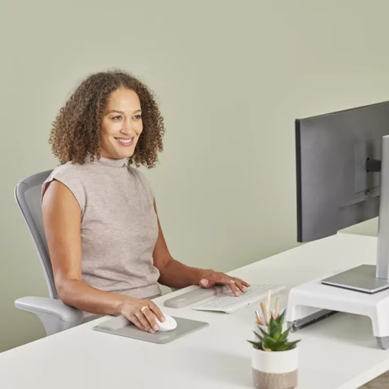 Apoio de pulso para teclado Fellowes Breyta Compact apoio de pulso para teclado com proteção antibacteriana apoio de pulso ergonómico areia