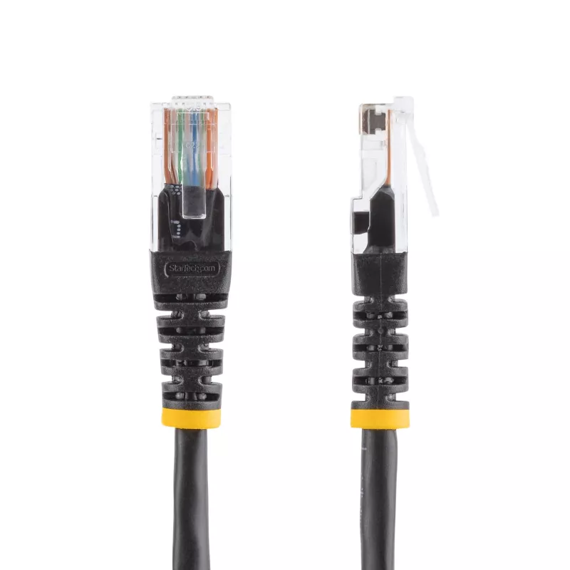 StarTech.com Cabo de patch Cat5e com fichas RJ45 moldadas – 15 m – preto