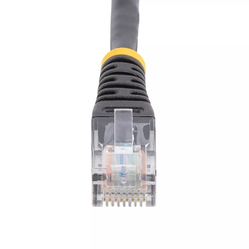 StarTech.com Cabo de patch Cat5e com fichas RJ45 moldadas – 15 m – preto