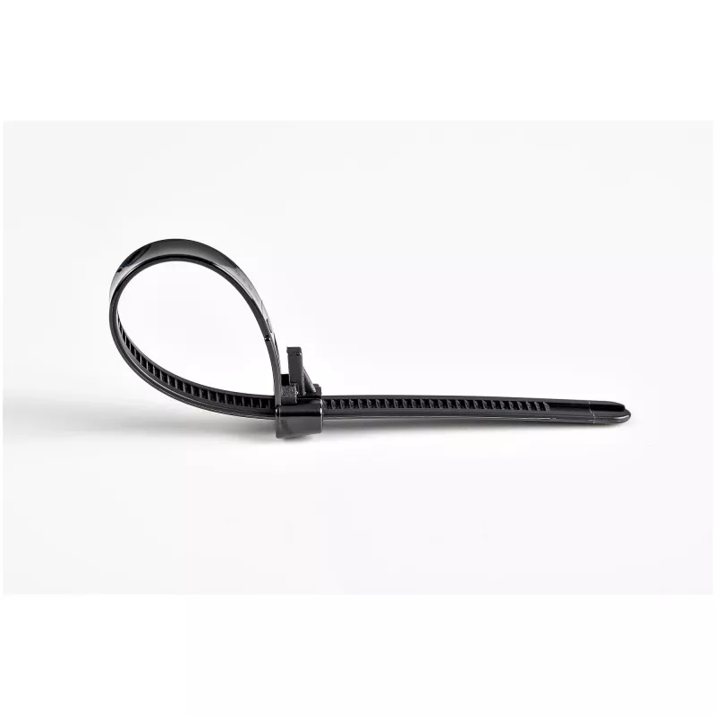 StarTech.com Abraçadeiras reutilizáveis de 15 cm – 7 mm de largura, 35 mm de diâmetro de feixe, 22 kg de resistência à tração, abraçadeiras de nylon removíveis, interior/exterior, 94V-2/UL listado, pack de 100 – preto