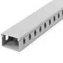 StarTech.com Canal de cabos com ranhuras abertas e tampa, 38 mm (1-1/2 polegadas) L x 25 mm (1 polegada) A – 2 m (6,5 pés) de comprimento – ranhuras de 8 mm (1/4 polegadas), ocultação de cabos de rede/canal de parede em PVC, máx. 20 cabos, listado UL