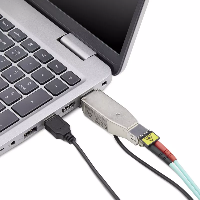 Dongle conversor de media StarTech.com Gigabit Fiber para RJ45 Ethernet, ótico monomodo 10 km/multimodo 800 m, alimentação USB, design compacto, caixa metálica, Micro Mini, TAA