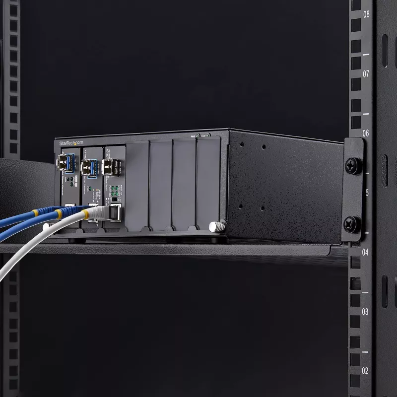 StarTech.com Chassis para conversores de mídia não gerido de 7 slots para a série MCM Media Converter, isolamento total de energia, refrigeração ativa, rackmount 10 polegadas, conforme TAA