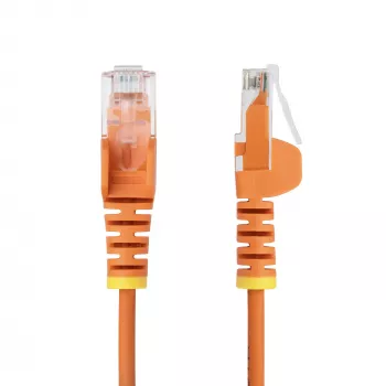 StarTech.com Cabo Ethernet CAT6 fino cor de laranja de 1,5 m, proteção da patilha, 100 W PoE, UTP, LSZH, 28AWG fio de cobre nu puro, cabo patch de rede RJ45 fino com alívio de tensão, testado individualmente