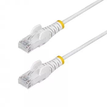 StarTech.com Cabo Ethernet CAT6 fino branco de 2,5m, proteção da patilha, 100W PoE, UTP, LSZH, 28AWG fio de cobre nu puro, cabo patch de rede RJ45 fino com alívio de tensão, testado individualmente