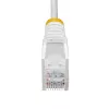 Cabo Ethernet CAT6 fino StarTech.com 3m branco, proteção do encaixe, 100W PoE, UTP, LSZH, condutor de cobre puro 28AWG, cabo de rede/patch RJ45 fino com alívio de tensão, testado individualmente