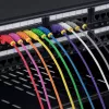 StarTech.com 2m cabo Ethernet CAT6 fino rosa, com proteção do encaixe, 100W PoE, UTP, LSZH, 28AWG cabo de cobre puro desencapado, cabo de rede patch RJ45 fino com alívio de tensão, testado individualmente