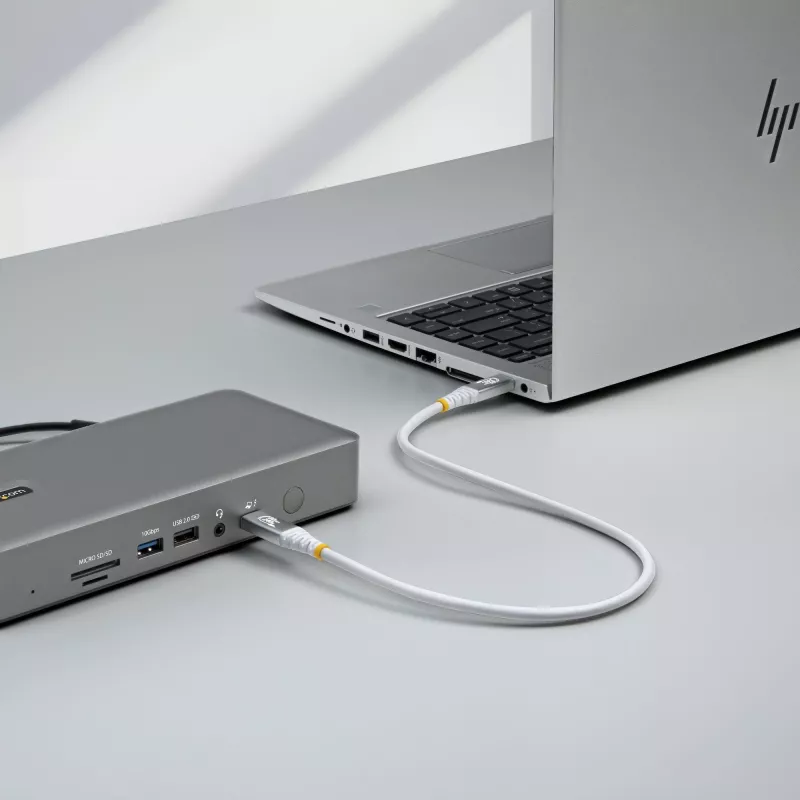 Cabo USB-C StarTech.com 1 m (3 ft) USB4, 80 Gbit/s, cabo USB-C certificado USB-IF, 240 W PD, 8K 120 Hz/4K 240 Hz DP2.1 DP80, revestimento TPE, compatível com Thunderbolt 4 – branco
