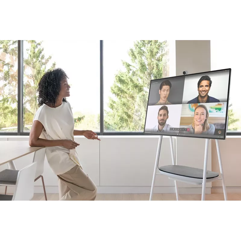 Bateria móvel de carregamento APC Smart-UPS para Microsoft Surface Hub 2S e Surface Hub 3