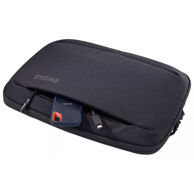 Capa Thule Subterra 2 TSS413 Preto 33 cm (13