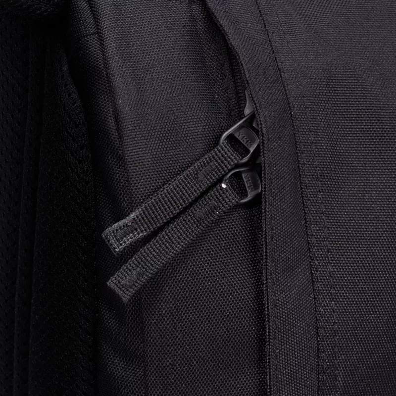 Mochila Case Logic Invigo Eco INVIBP114 preta 35,6 cm (14