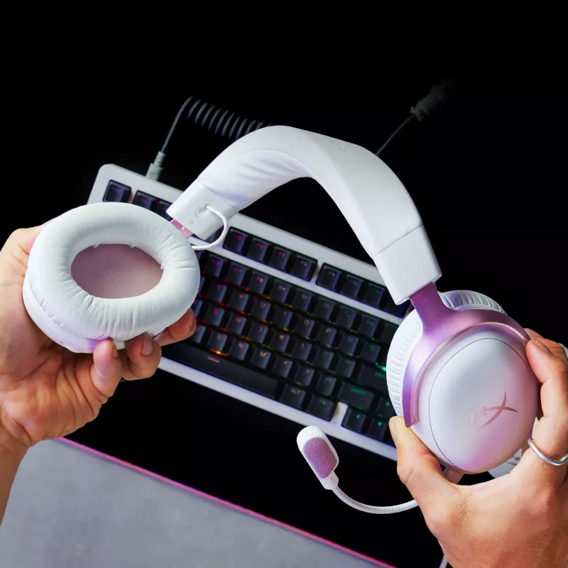 HyperX Cloud III - Headset gaming (branco/rosa)