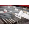 Impressora de etiquetas Dymo Rhino 4200 Wireless QWERTY — transferência térmica, ecrã LED, bateria de iões de lítio, sem fios, 100 formatos de etiquetas