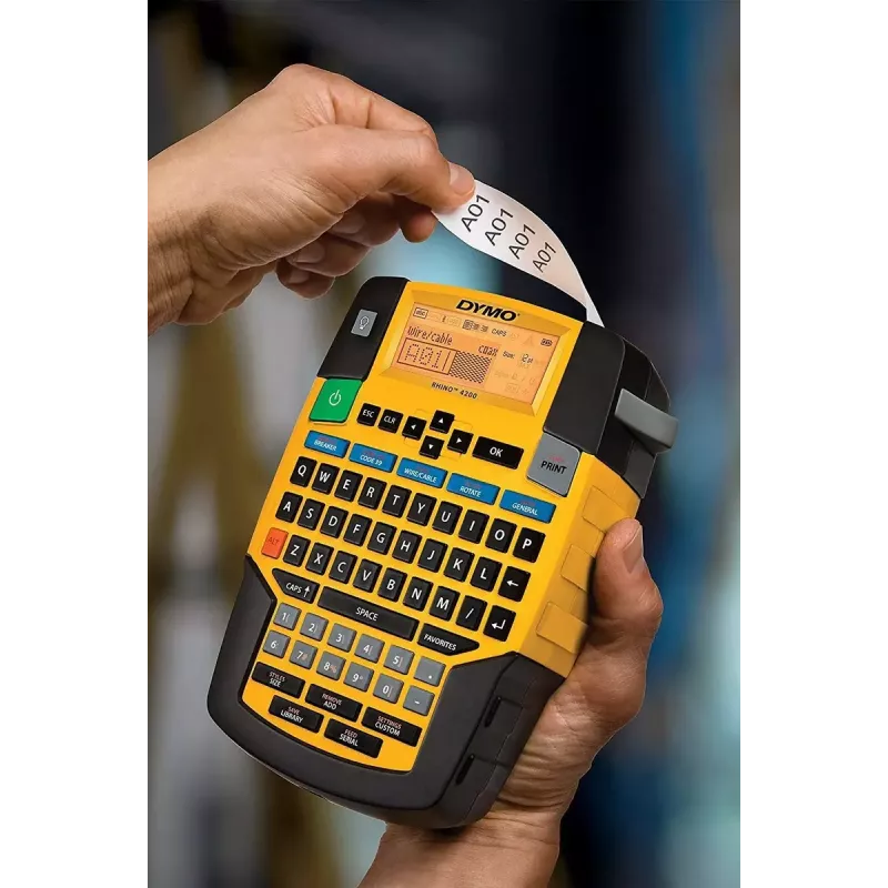 Impressora de etiquetas Dymo Rhino 4200 Wireless QWERTY — transferência térmica, ecrã LED, bateria de iões de lítio, sem fios, 100 formatos de etiquetas