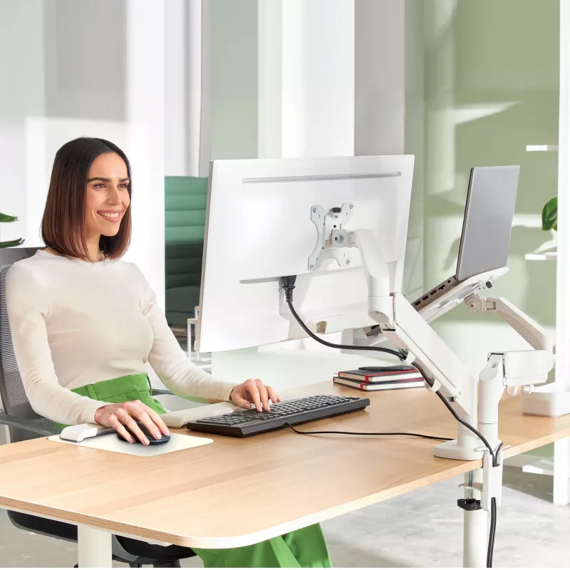 Leitz Ergo Braço duplo para monitor e portátil poupa-espaço, morsa/passagem de mesa, 9 kg, 33 cm (13