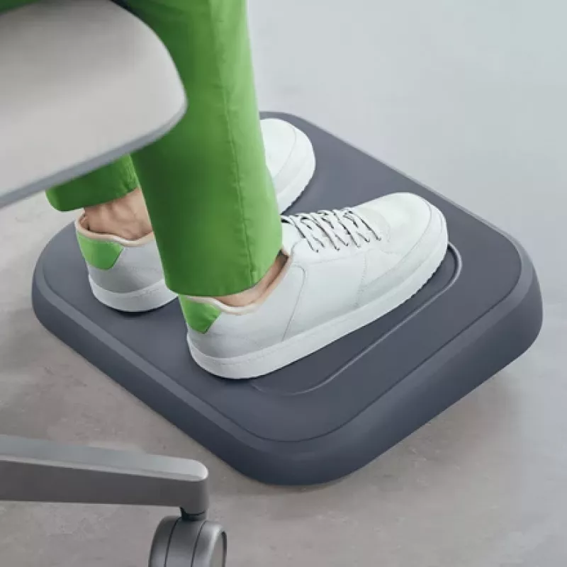 Leitz Ergo Apoio de pés ajustável para secretária, 80 % plástico reciclado, cinzento, plástico reciclado, 34 cm, 42 cm, 340 mm, 420 mm