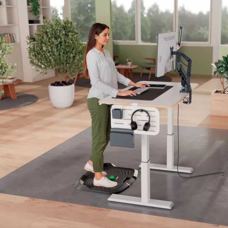 Leitz Ergo Active tapete ergonómico anti-fadiga, retangular, preto, poliuretano, Bubble, China, 605 x 681 mm
