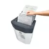 Destruidor de documentos HP OneShred Auto 80CC corte cruzado 68 dB 22 cm branco