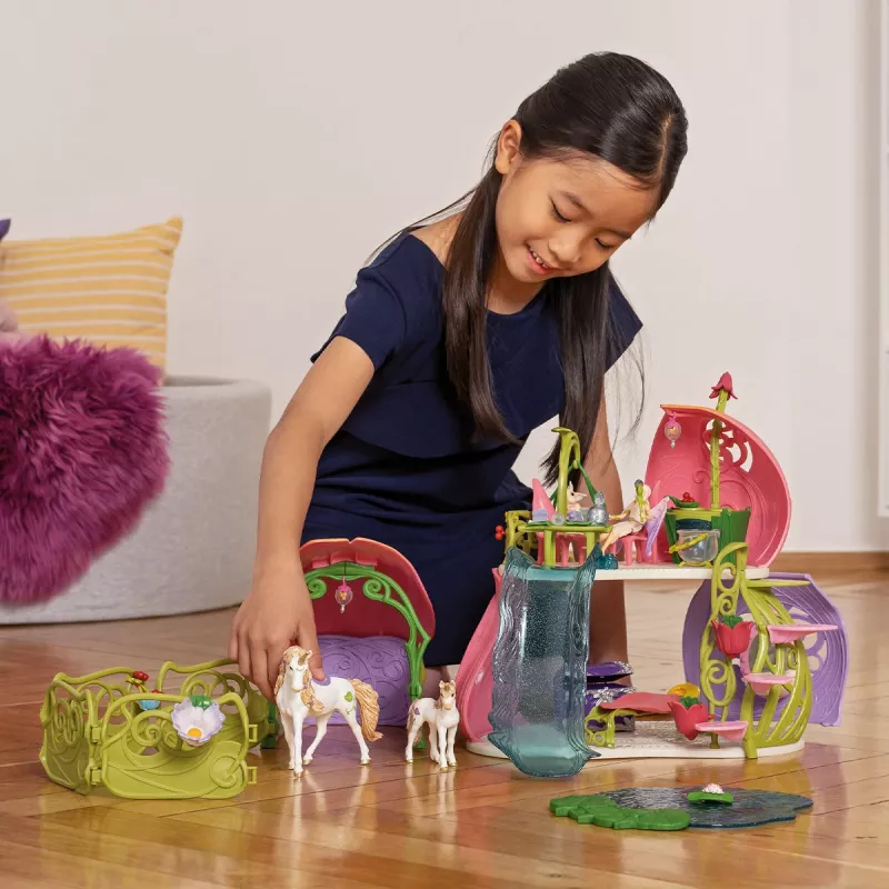 schleich BAYALA Casa das flores brilhante com unicórnios, Lago e estábulo