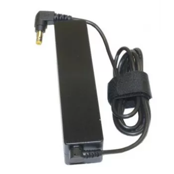 Fujitsu S26391-F1246-L609 fonte de alimentação/inversor interior 65 W preto