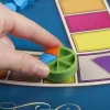 Jogo Hasbro Gaming Trivial Pursuit: Classic Edition jogo de tabuleiro jogo educativo