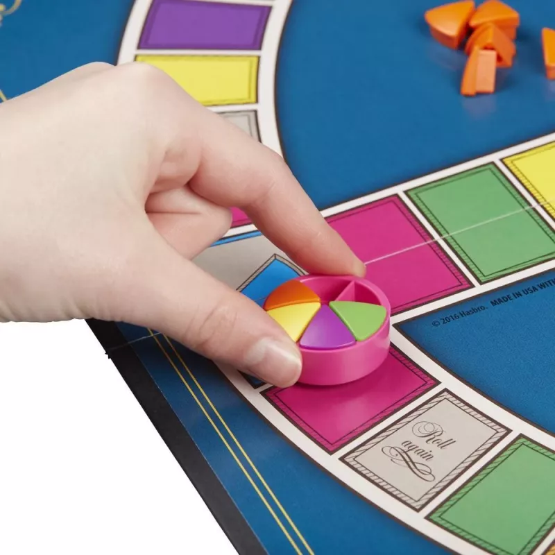 Jogo Hasbro Gaming Trivial Pursuit: Classic Edition jogo de tabuleiro jogo educativo