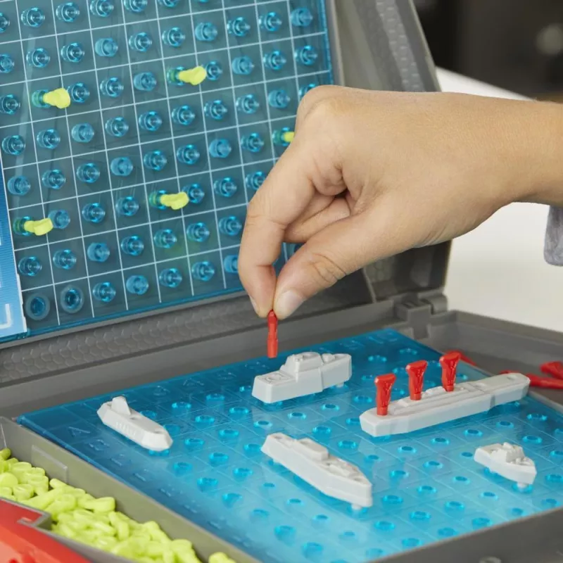 Jogo de tabuleiro Hasbro Gaming Battleship Classic Edition estratégia a partir dos 7 anos