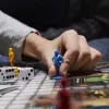 Jogo de tabuleiro Hasbro Gaming Cluedo Detective 8+ 45 min