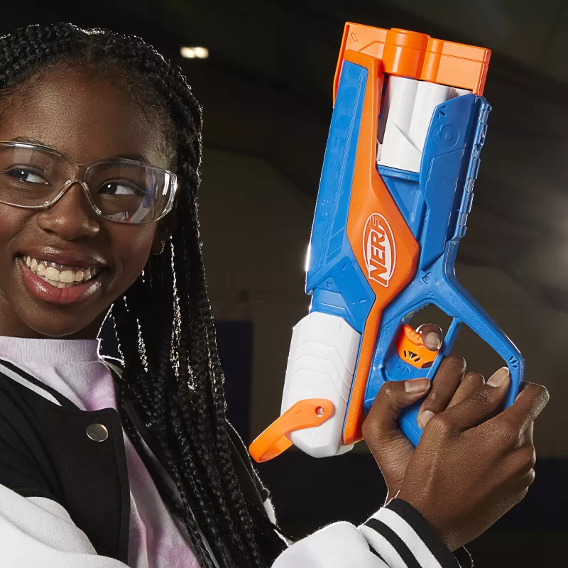 Blaster de brincar NERF N Series Agility azul laranja branco 8 anos