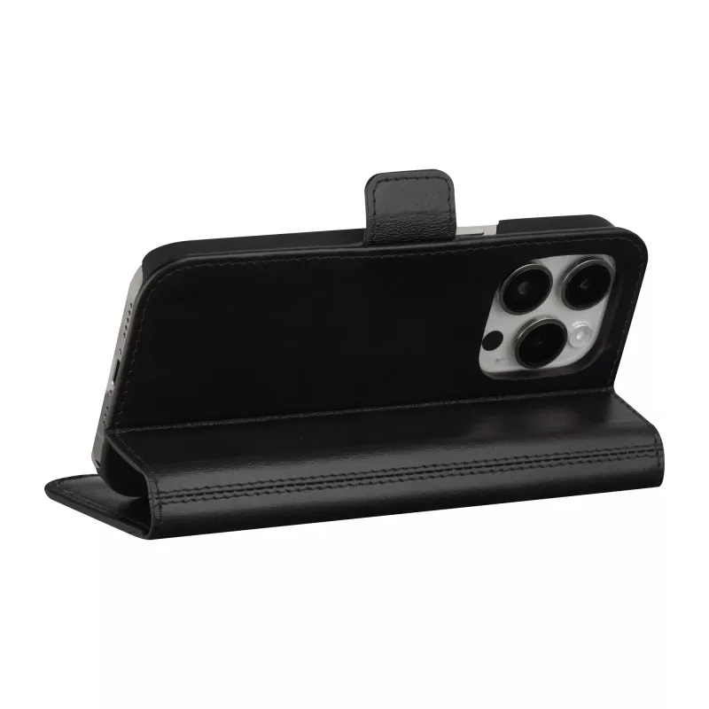 Capa tipo carteira dbramante1928 iPhone 15 Pro Max preto 3 compartimentos para cartões