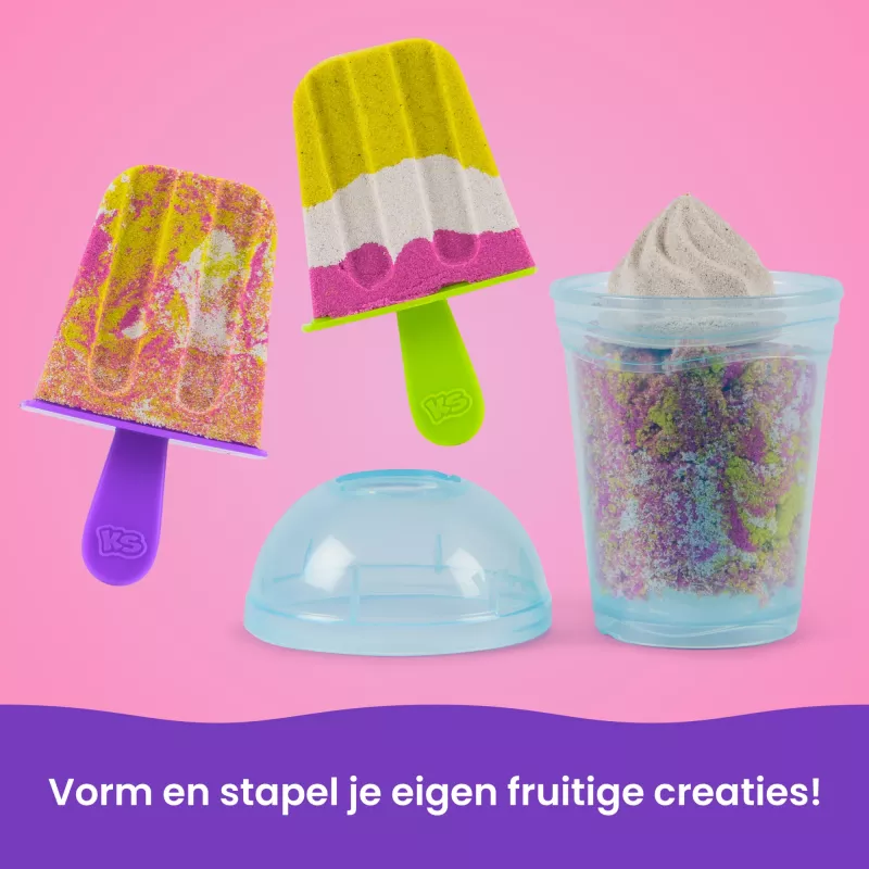 Kinetic Sand, conjunto de brincar Smoothie-Mixer, recheio de cesto de Páscoa, inclui 14 oz de areia de brincar moldável, ferramentas e molde de gelado no pau, brinquedo de comida de brincar