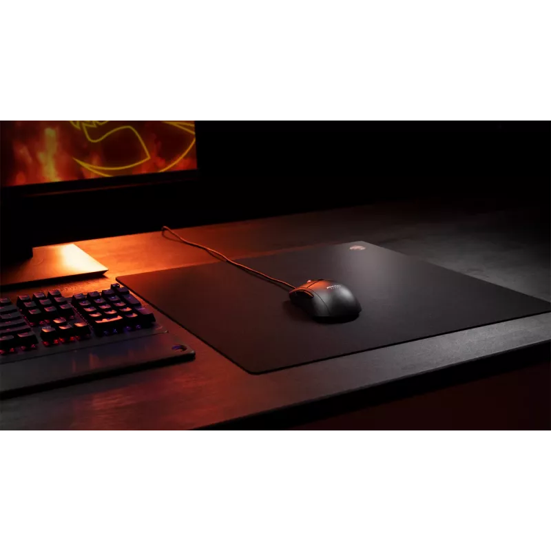 ROCCAT Sense Core tapete de rato gaming preto