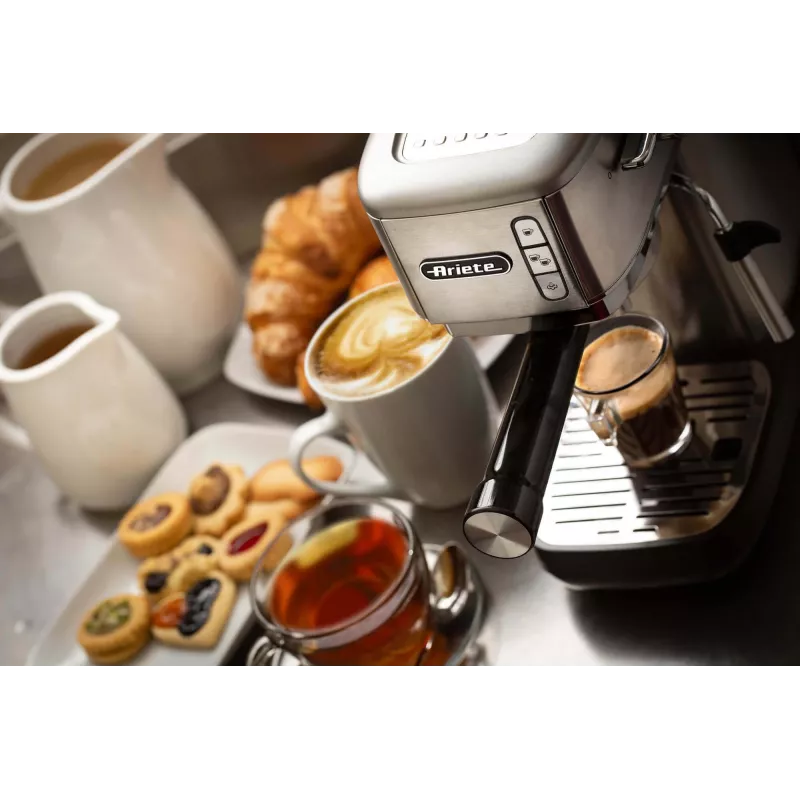 Ariete 1380 Metal Máquina de café, adequada para café moído e pastilhas ESE, 1300 W, capacidade do depósito 1,1 l, pressão de 15 bar, filtro para ½ chávena, Cappuccinatore, prateado