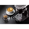 Ariete 1381 máquina de café com manómetro, adequada para café moído e pastilhas ESE, 1300 W, depósito de água de 1,1 l, pressão de 15 bar, filtro para ½ chávena, bico de cappuccino, preto