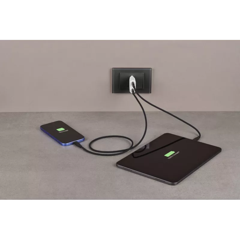 Cellularline GAN carregador de parede 2xUSB-C 30W PD carregador de parede 2xUSB-C 30W PD com tecnologia GaN