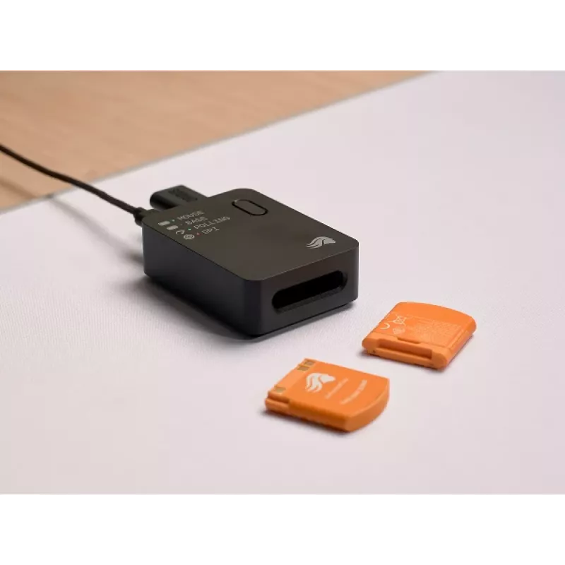 Glorious Gaming Model O3 rato gaming sem fios – sistema de baterias substituíveis InfinitePlay, polling de 8k, interruptores óticos com 130 milhões de cliques, ultraleve com 66 g, sensor ótico 30K-DPI, RGB – preto