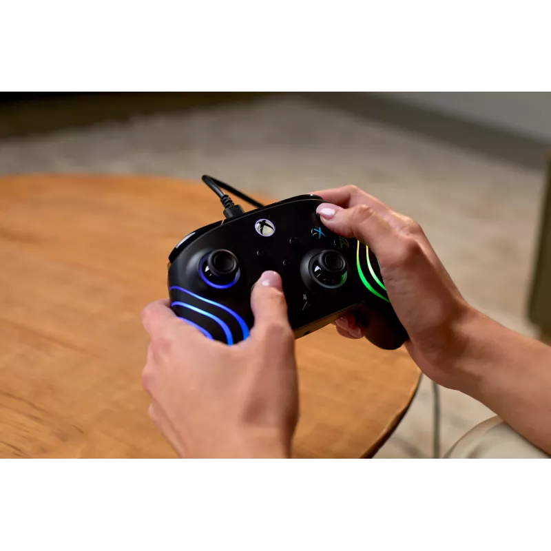 Comando Turtle Beach Afterglow Wave preto USB PC Xbox Series