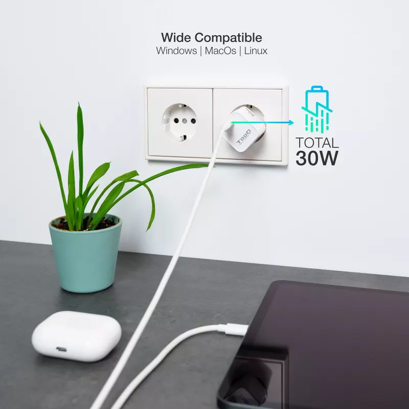 TooQ GAN Carregador de parede USB-C/PD 30W, branco, interior, AC, branco