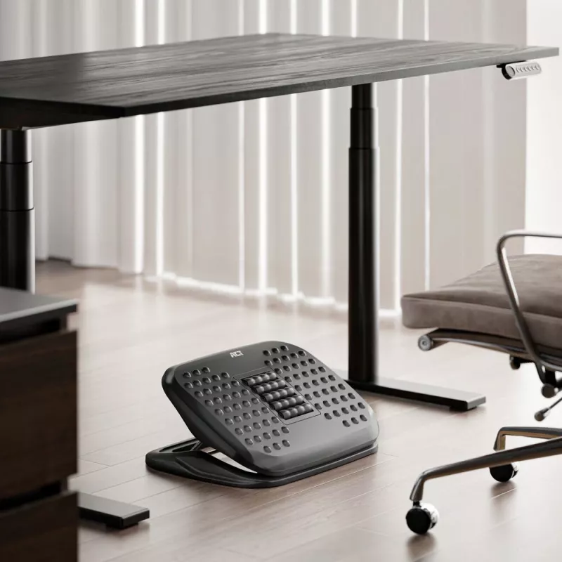 Repousa-pés ergonómico ACT com altura ajustável e rolos de massagem