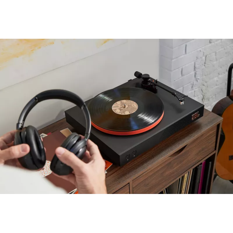 JBL Spinner BT gira-discos com acionamento por correia preto, laranja