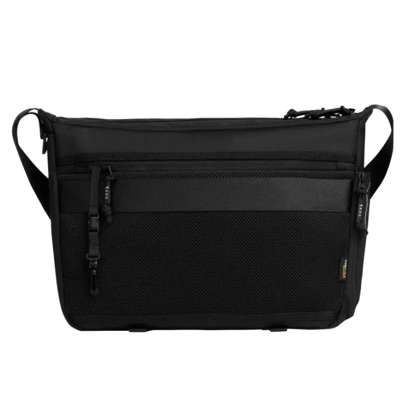 ASUS ROG Archer Messenger 14 BC2400 pasta 35,6 cm (14 polegadas) preto