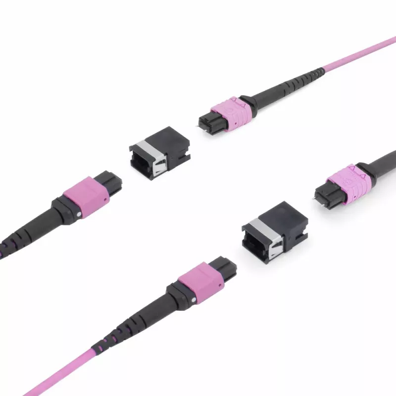 Conjunto de adaptadores ACT DisplayPort para MTP/MPO para expandir uma ligação DisplayPort até 8K@60Hz