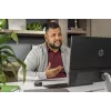 HP Poly Voyager Free 60+M UC Carbon preto auriculares + adaptador BT700 USB-C + estojo de carregamento com ecrã tátil